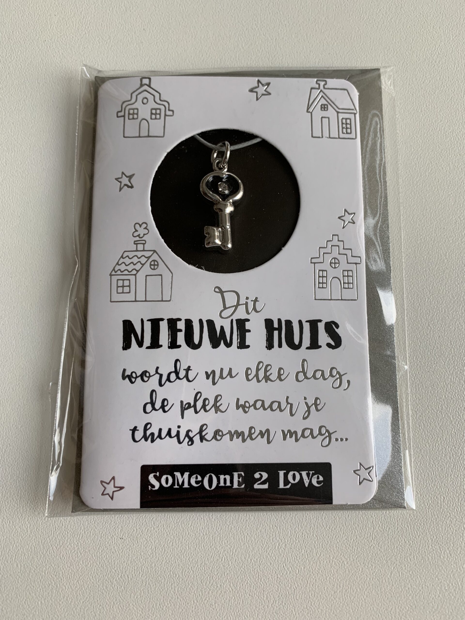genetisch Oraal druiven Someone 2 Love Hanger Nieuwe woning - Cadeaus - SumioShop